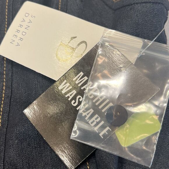 Sandra Darren Denim Fit & Flare Dress 4P NWT Fall Layering Quiet Luxury - Picture 11 of 13